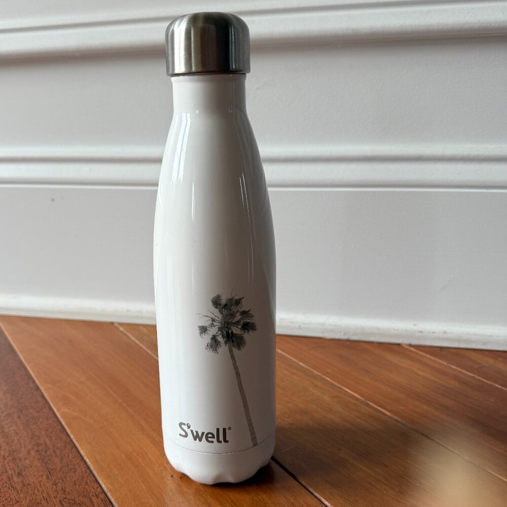 SWELL Water Bottle
